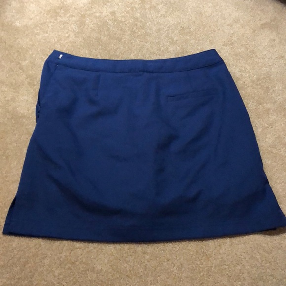 Greg Norman, Golf/tennis Skort, Perfect Fit, Sz 4 - Picture 6 of 6